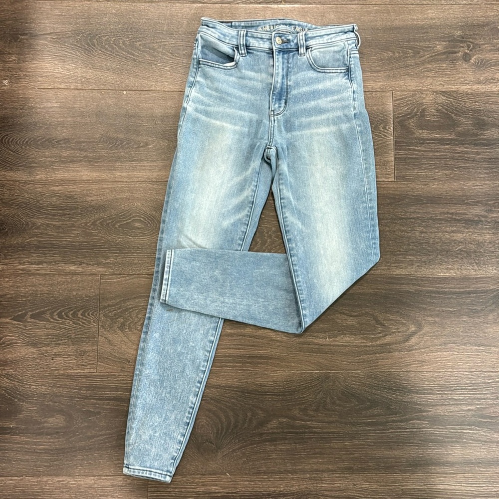 American Eagle skinny jeans